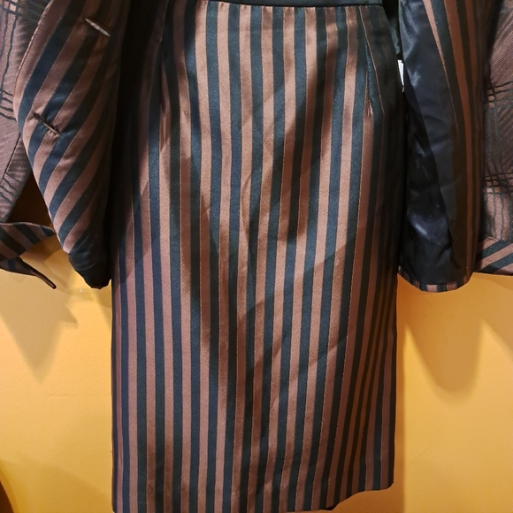 Vintage Pin Stripped Suit Size 10 - Picture 5 of 8